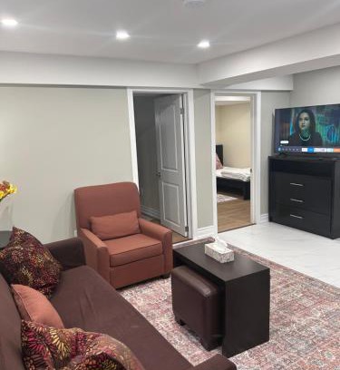 Pickering Apartment | Private 2bedroom Unit, Free Parking, Free from Smoke & Pet, Self-Check IN