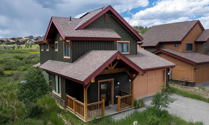 Tabernash House | Private 3 bedroom home, mt views and pet friendly