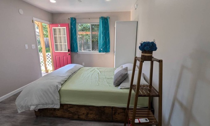 Northside House | Private and Peaceful Studio in Central San Jose