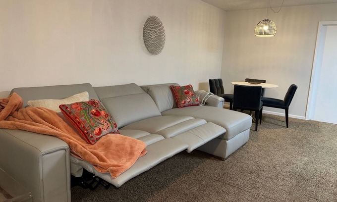 Onekama Apartment | Private beachfront 1BR apt with sofa bed in Onekama