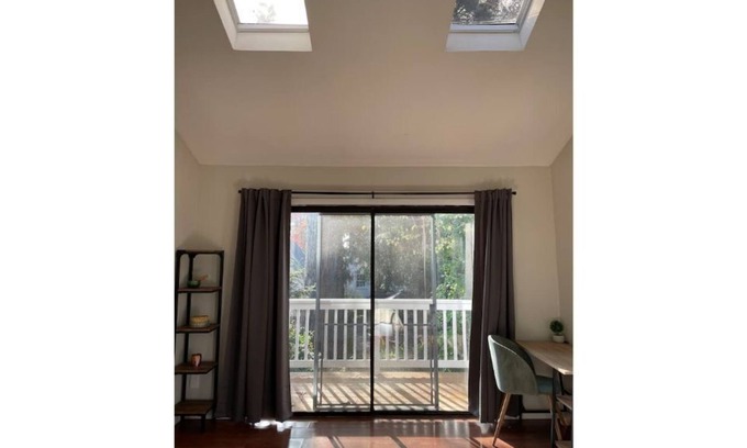 Poets Corner House | Private Berkeley Home Sunny, Spacious, Central