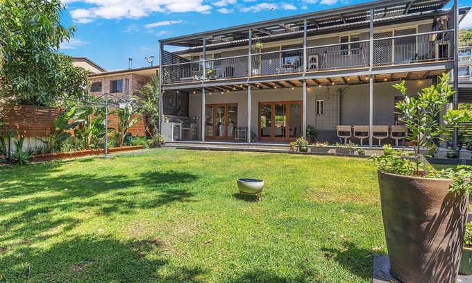 Corlette House | Private coastal getaway Corlette