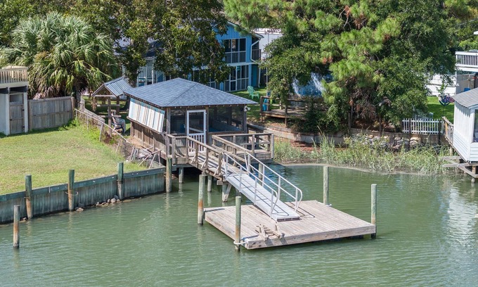 Tybee Island Cottage | Private dock & Screened dock house. Dog-friendly! Tidal Creek views