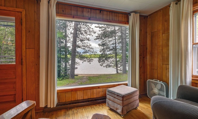 Mercer Cabin | Private Dock + Screened Porch: Echo Lake Cabin