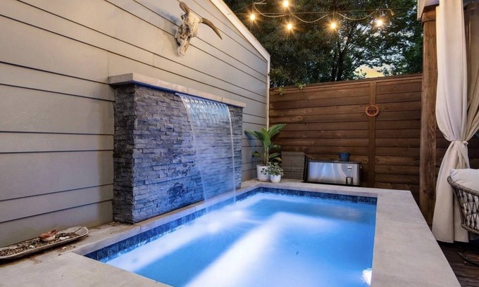 Northside House | Private Downtown Oasis Home | Hot Tub & Fire Pit