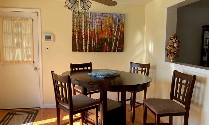 Falling Waters House | Private Escape Close to Everything