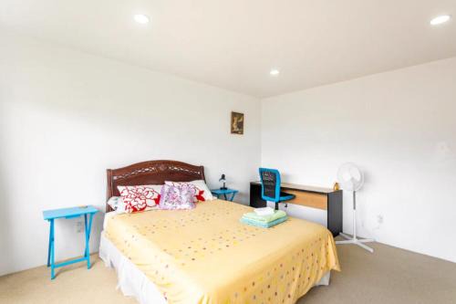 Takanini House | Private guest suite near the airport 1-4 guests