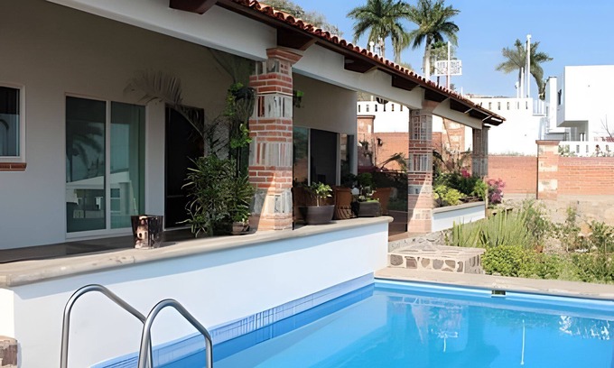 San Nicolas de Ibarra House | Private HEATED Pool - Lake View House - Golf Club