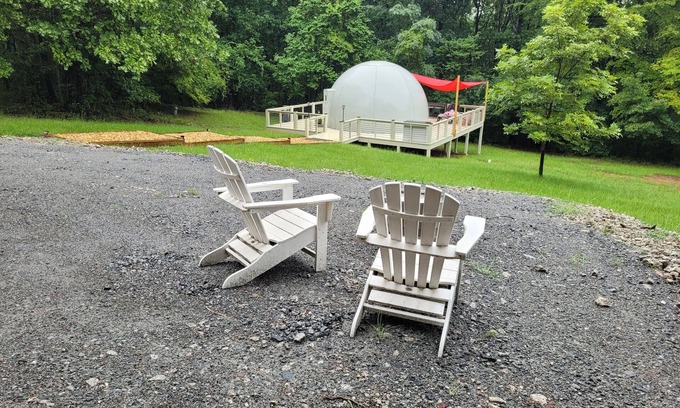 Milledgeville RV Rental | Private Haven in rural setting on over 100acres with incredibly unique geodome
