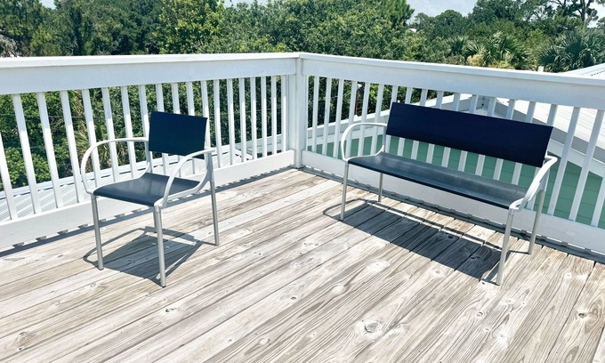 Silver Sands House | Private home with fenced yard, large patio and dog friendly