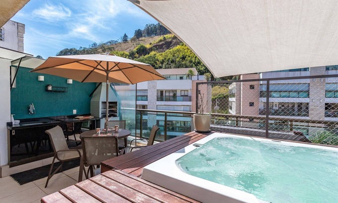Itaipava Apartment | Private Jacuzzi Penthouse in the Heart of Itaipava