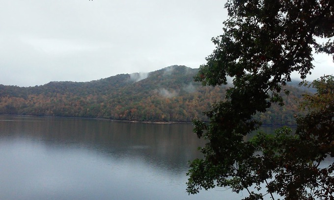 Topton Cabin | Private Lakefront Hideaway with Dock!