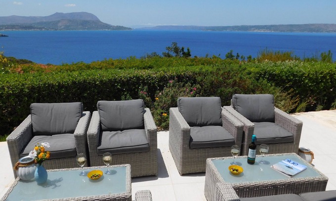 Plaka Villa | Private Luxury 4 - 5 Bedroom Villa w/Infinity Pool, Games Room & Amazing Views