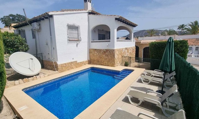 El Tesoro Villa | Private owned 3 bed detached Villa, Private Pool, air con & wifi sleeps 6 people