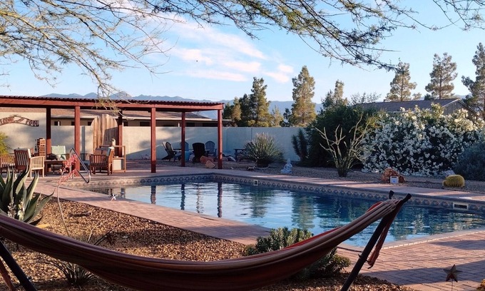 Pahrump Cottage | Private POOL Cottage Games Grill Fire Pit Mtn Views Falcon Cottage