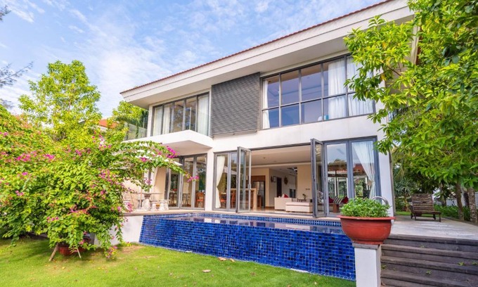 Ngu Hanh Son Villa | Private Pool Villas Danang