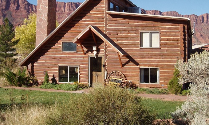 Castle Valley House | Private ranch on 5 acres close to Moab