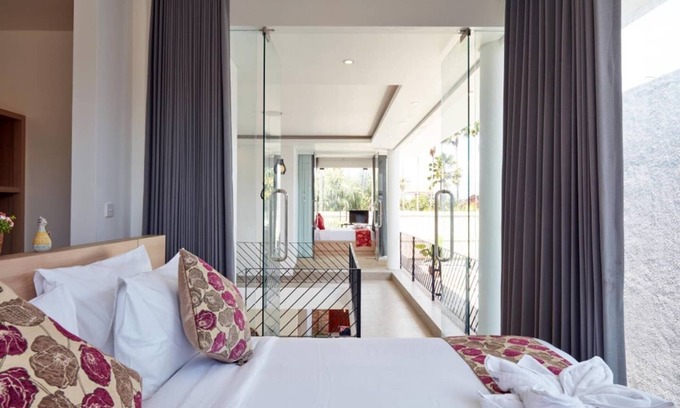 Batu Bolong Villa | 🏖 Private room @ Glass House,5Min walk Echo Beach