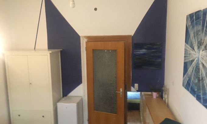 Wiesbaden Condo | Private room, Wiesbaden Mitte 2