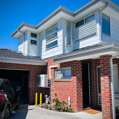 Wantirna South House | Private second-floor suite near Knox Westfield!