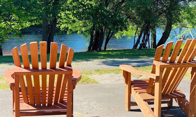 Lawrenceville Cottage | Private & Serene Riverfront Cottage, additional Cabins with a Captivating View!