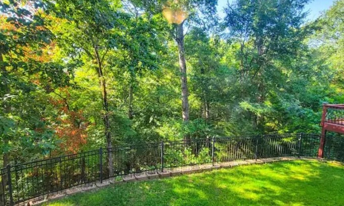 Bentonville House | Private space in Bentonville with a forest view!