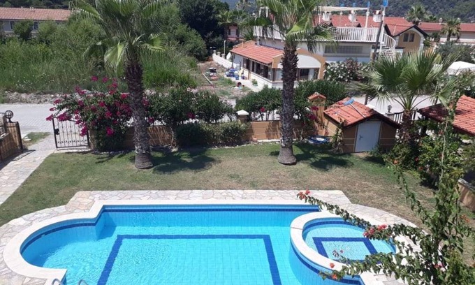 Dalyan City Center Villa | Private villa in Dalyan 4 bedroomed, 3 bathrooms with swimmingpool