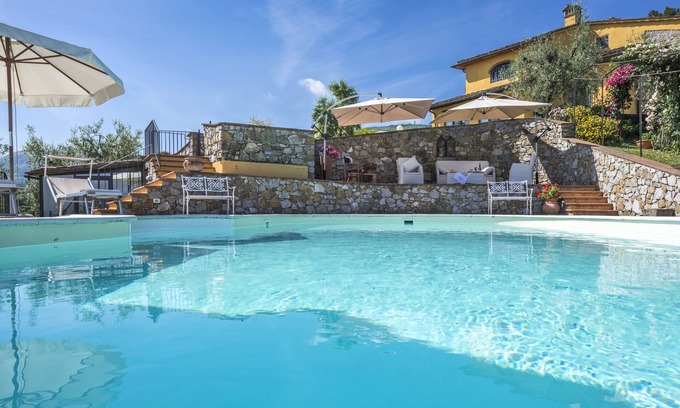 Casalguidi Villa | Private villa with 7 bedrooms and 5 bathrooms. Swimming Pool, A/C and WiFi!
