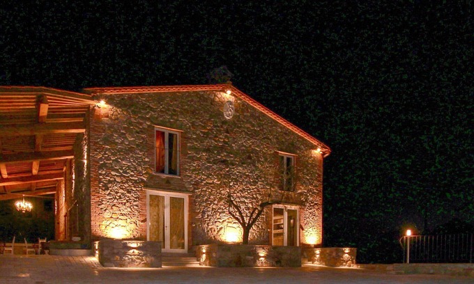 Colle di Compito Villa | Private Villa with private pool, A/C, WIFI, TV, terrace, pets allowed, panoramic view, parking