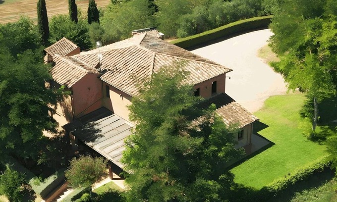 Chiusi Other | Private Villa with swimming Pool and Garden exclusive use