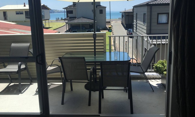 Whitianga Apartment | Privately owned Apartment in Oceans Resort. Perfect for families and couples.
