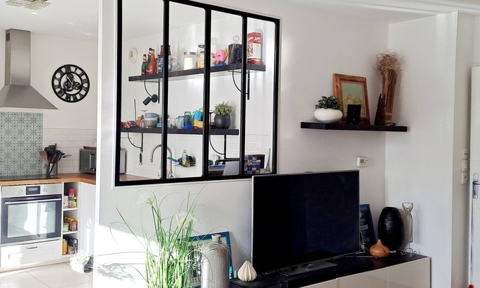 Gagny Apartment | Proche Sites des JO : Appartement Lumineux 3 Chambres, Terrasse, vue et Parking