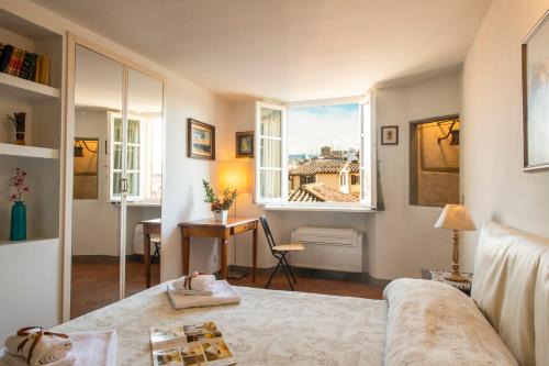 Duomo Apartment | Proconsolo Bargello Apartment by Mamo Florence