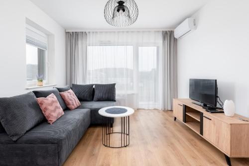 Biezanow - Prokocim Apartment | Prokocim Kosocicka Apartment by BookingHost
