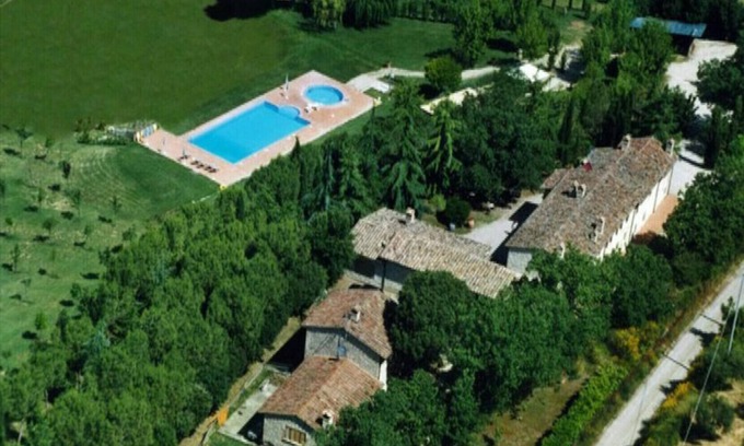 Corciano House | PROMOTION Itrana-Le Gorghe di Valmarino 5km from Perugia Swimming pool and WIFI