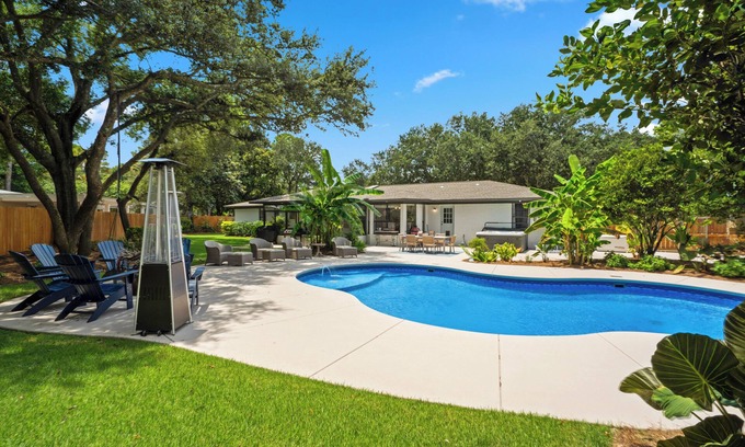 Pensacola House | Proper Paradise | Pensacola, FL | Hot Tub, Large Private Pool, Fire Pit | Beach Getaways