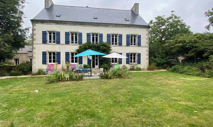 Bannalec House | Propriété à 25 ' des Plages. Nature et Tranquillité Entre Quimper et Lorient