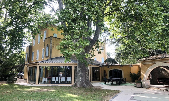 Oppede House | PROVENCE-A large characteristic and original house- 16 persons-