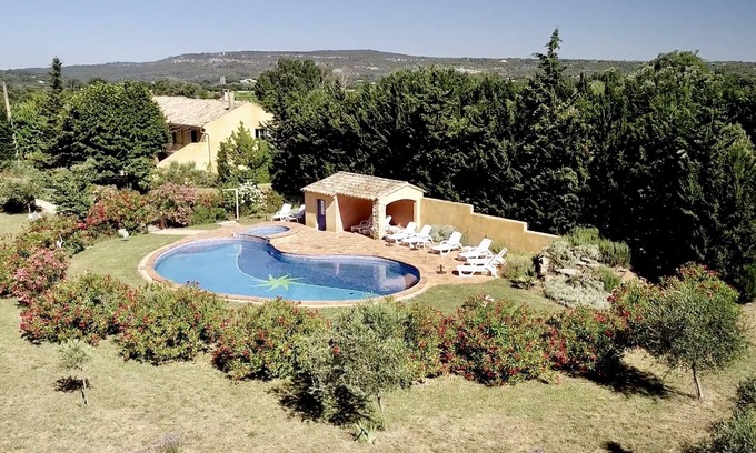 Suze-la-Rousse House | Provence Le Mas des Lavandes - unit Tilleul with pool, in the middle of nature