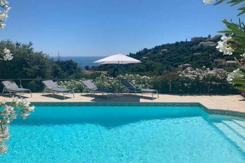 Les Issambres House | Provenzalische Villa l'Équilibre - mit Meerblick und privatem Pool by Riviera HomeLife