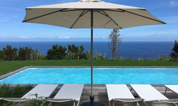 Nordeste House | Old Tea Factory - West House - Placed on a cliff with stunning views to the sea