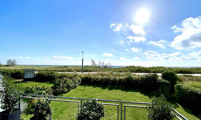 Grossenbrode Apartment | Pure luxury - dream holiday apartment right on the beach with unobstructed sea views
