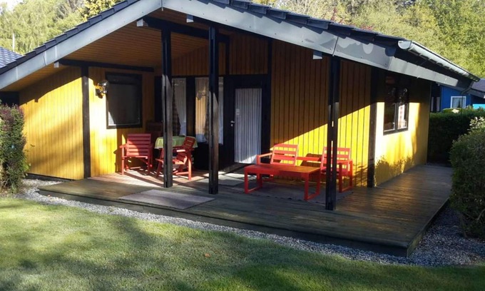 Kellenhusen House | Pure relaxation right by the forest & only 750m to the beach in our retro chalet