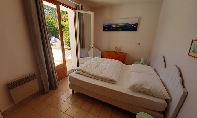 Pyla-sur-Mer House | Pyla-Sur-Mer Pretty quiet Villa with Pool and 5 bedrooms - for 10 people