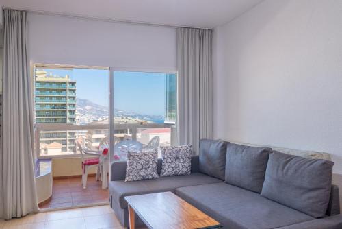 Fuengirola City Centre Apartment | Pyr Aparthotel studio