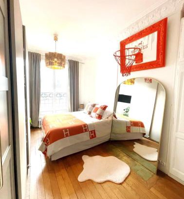 16th Arrondissement Apartment | Quai de Seine Tour Eiffel Trocadéro