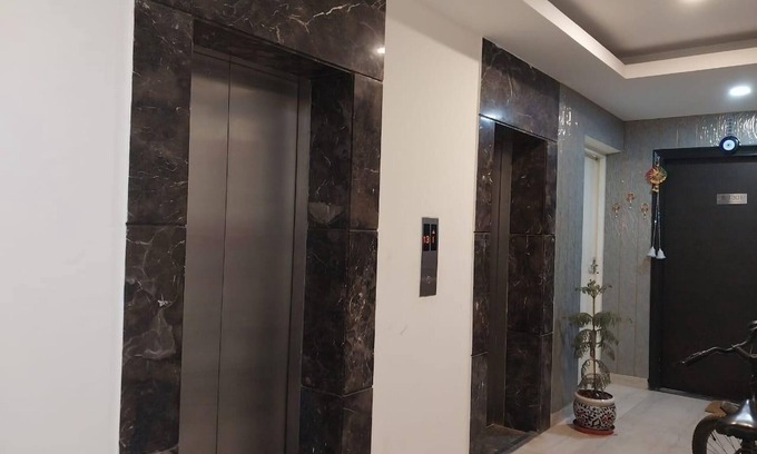 Gurugram Apartment | Quaint 1-bedroom apartment in Gurugram