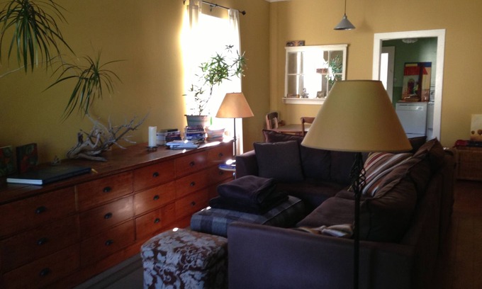 Sausalito House | Quaint 2 bdrm 1 bath home in Sausalito CA