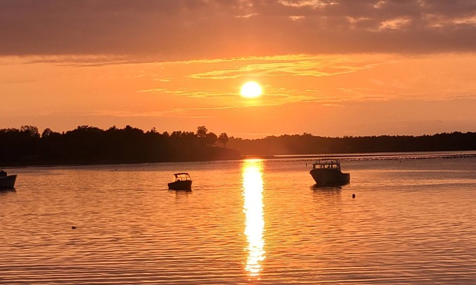 Lower Montague Cottage | Quaint 2 bedroom water view cottage. Near great golfing, beaches and breweries.