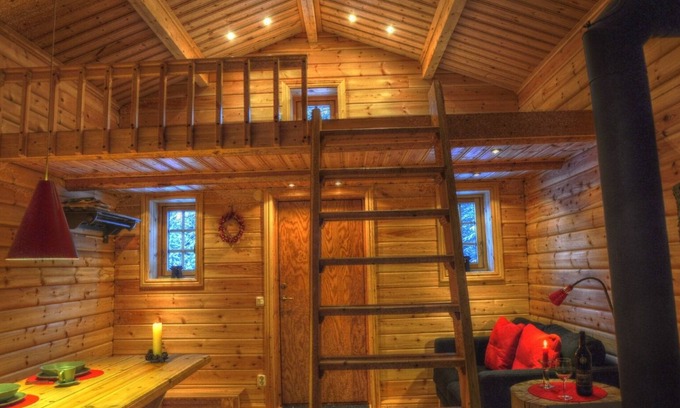 Sorsele House | Quaint holiday home in the forests of Lapland by the river
